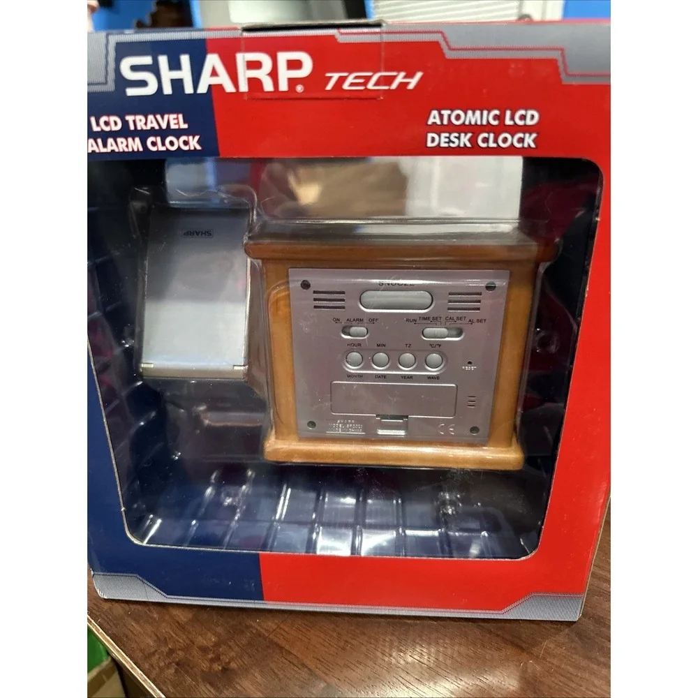 Sharp Tech Atomic LCD Desk Clock & LCD Travel Alarm Clock SPC324SC Brand New NIP